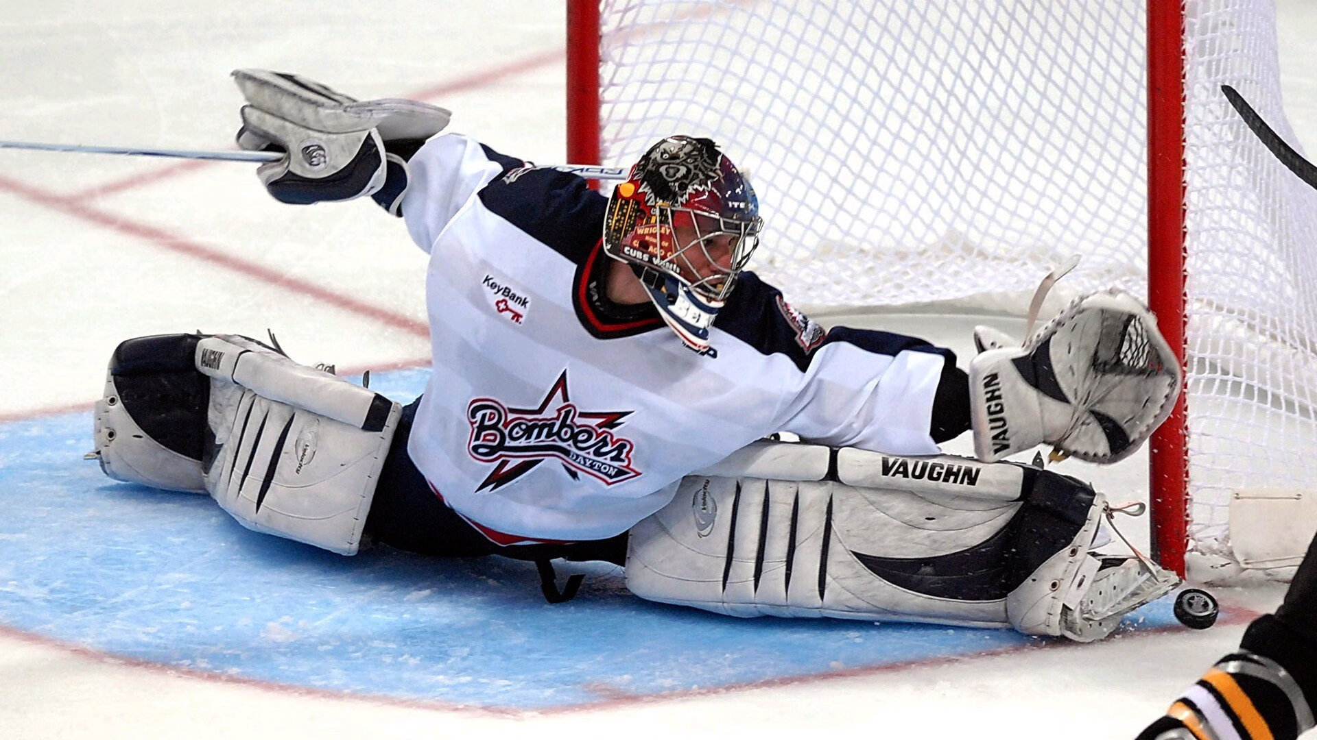 九游下载官方正版-“亚戈·卡尔曼：阿根廷美洲狮队的技术先锋，未来可期”  第2张