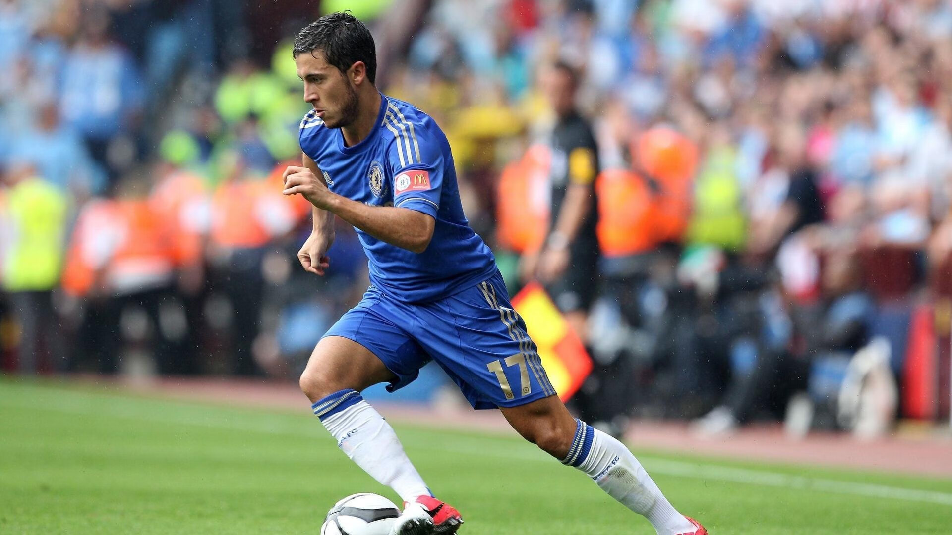 九游游戏中心-“帕布罗·马特拉的战术引领，助阿根廷美洲狮队成为世界级强队”