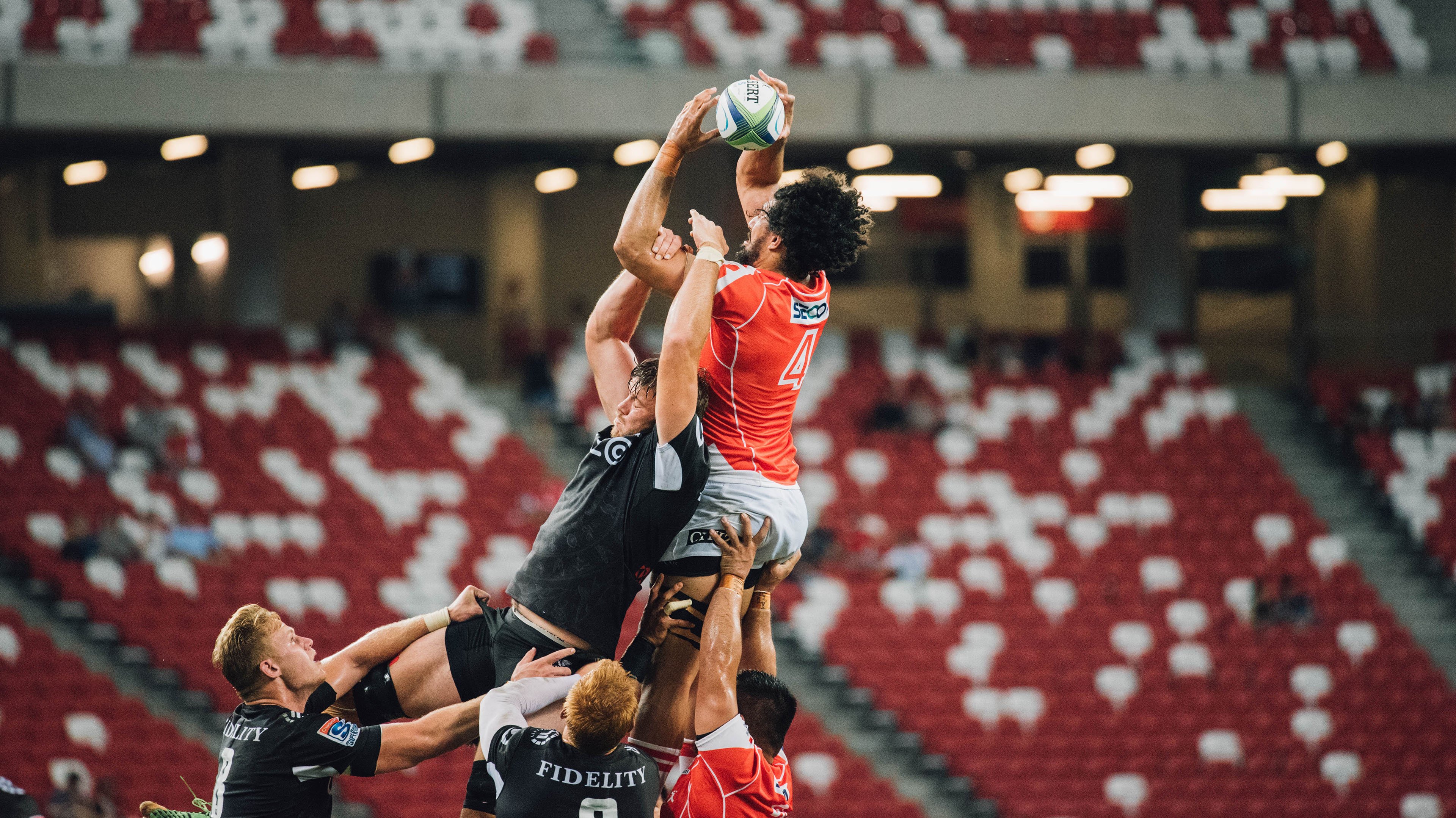 九游博彩-亚历克斯·格林伍德在防守端的稳定表现，令袋鼠队防线更为坚韧  第2张